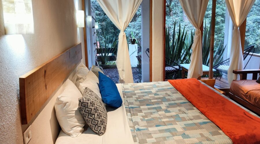 7 Habitación familiar con vistas a la montaña